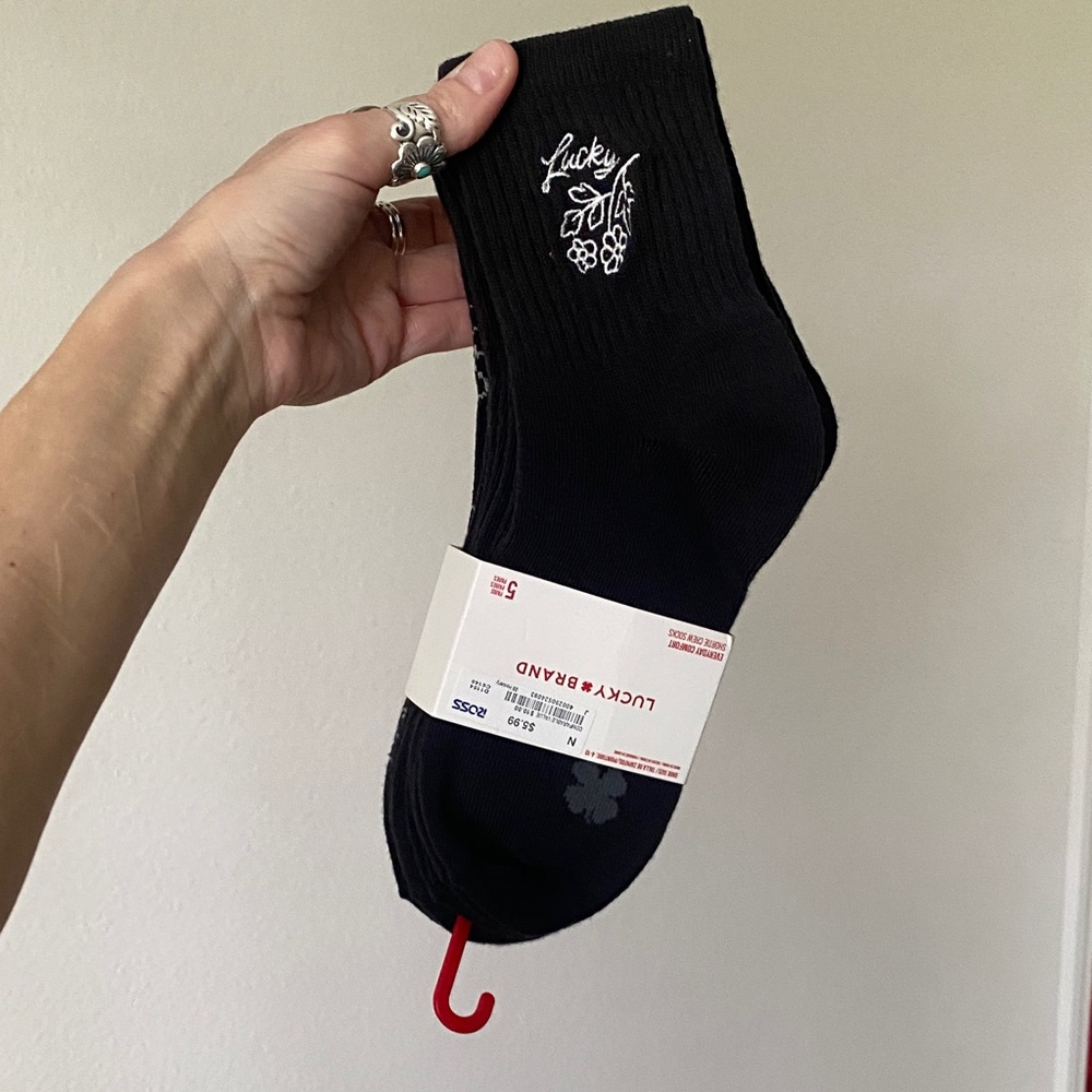 🌼 NWT Lucky Brand Women’s Crew Socks
